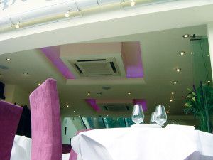 cassette ME dans un restaurant