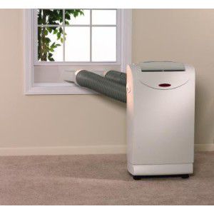 unité avec tuyaux d'alimentation et d'échappement