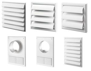 grilles de ventilation avec persiennes et sortie pour hotte de cuisine