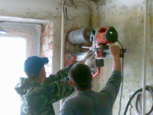 Création d'un trou d'admission d'air